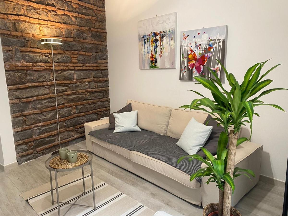 Apartment Alfonzetti-5 Min Walk To Central Train And Bus Station Catania Eksteriør bilde