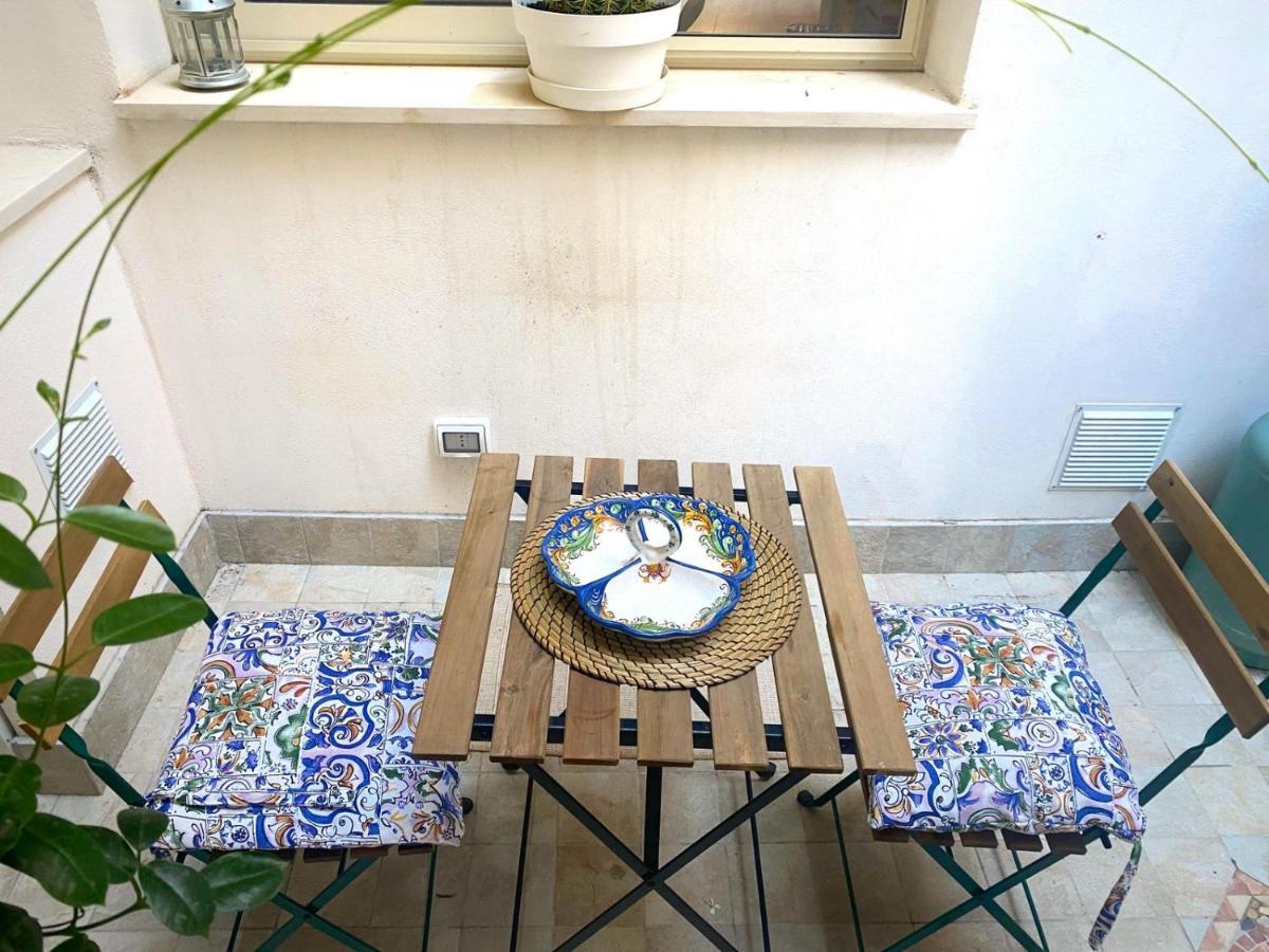 Apartment Alfonzetti-5 Min Walk To Central Train And Bus Station Catania Eksteriør bilde